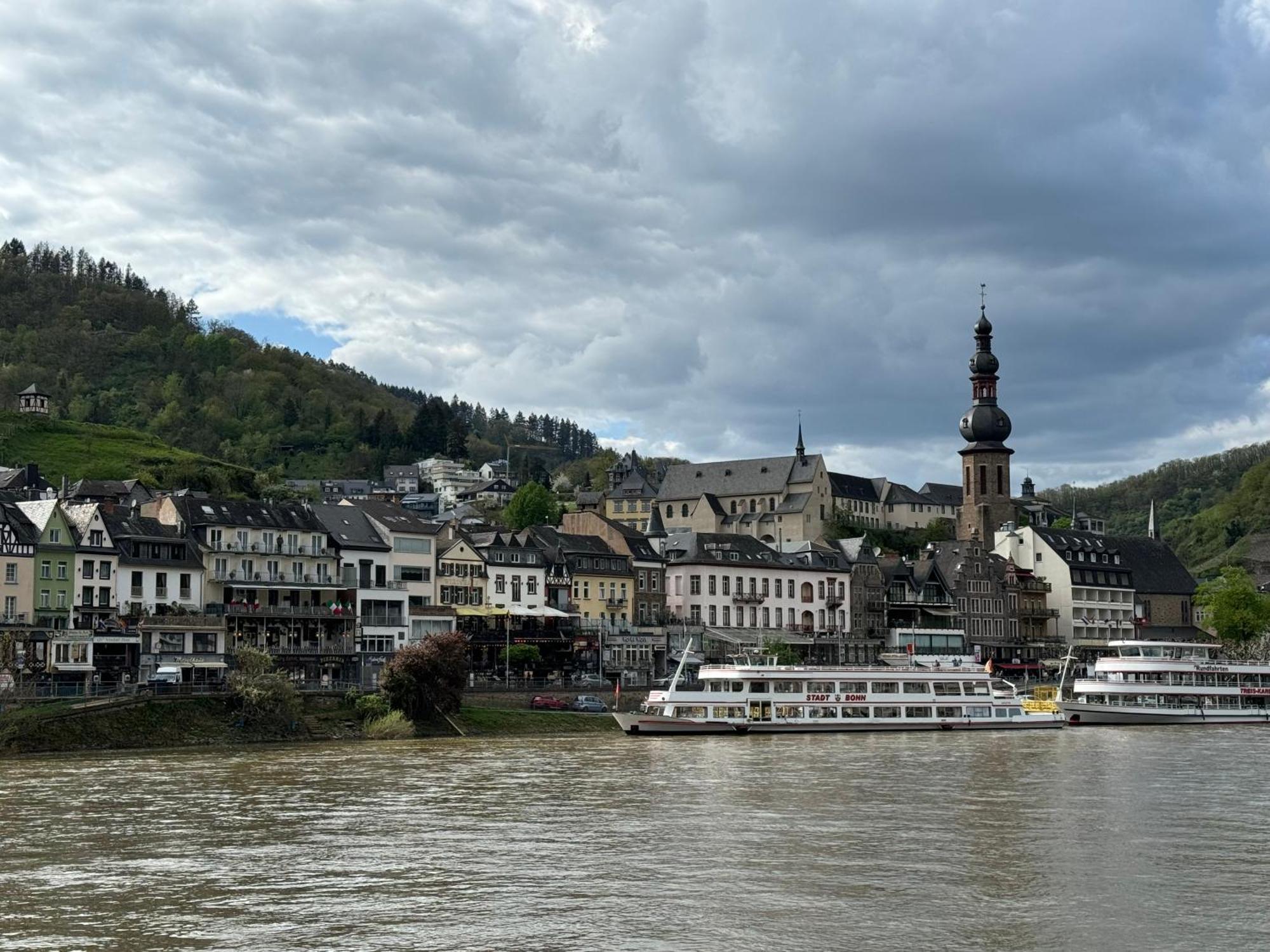 Holiday Apartment Mit Moselblick Im Moselhaus Cochem Zewnętrze zdjęcie